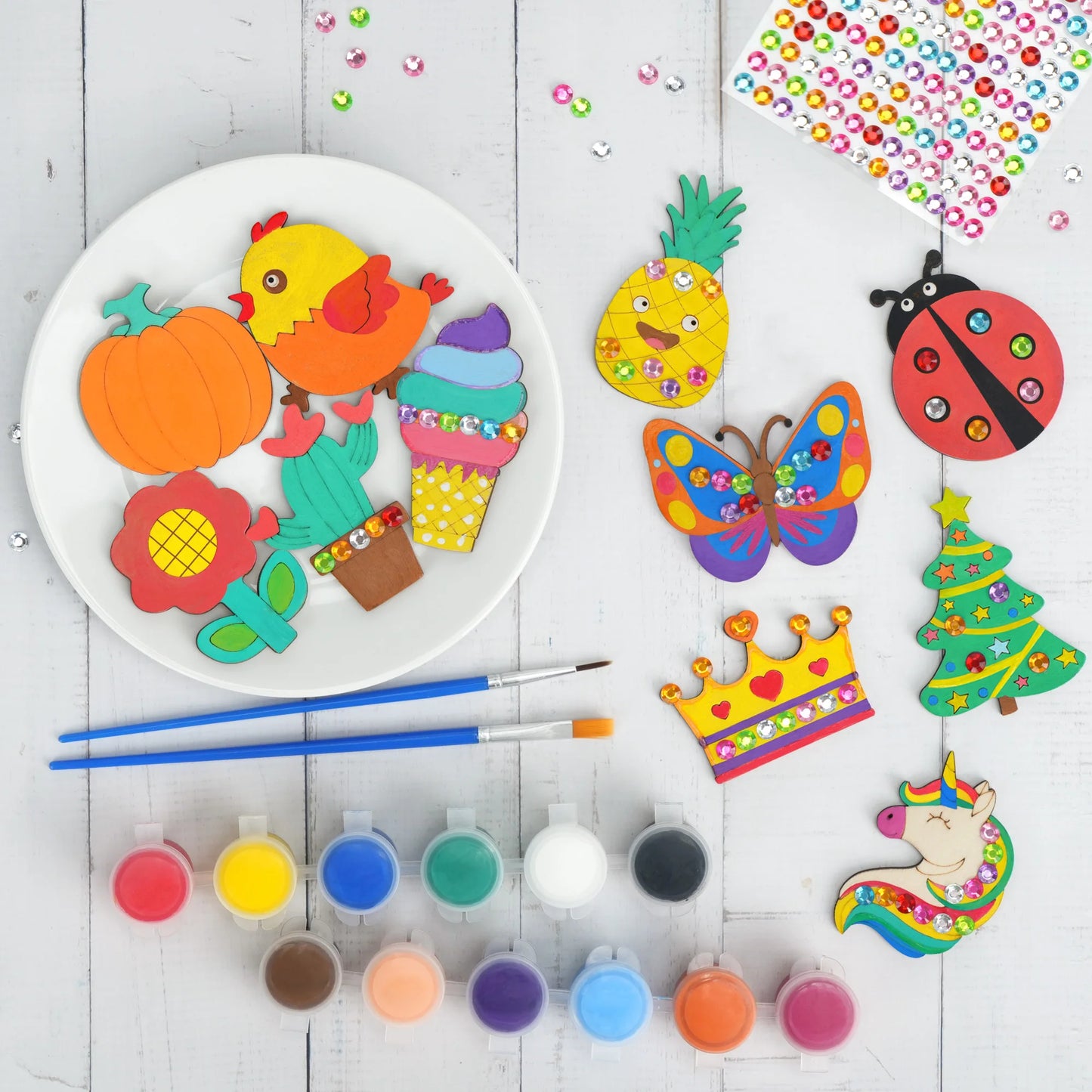 Kids Wooden Magnet Craft Kit With Glow Paint And Brushes