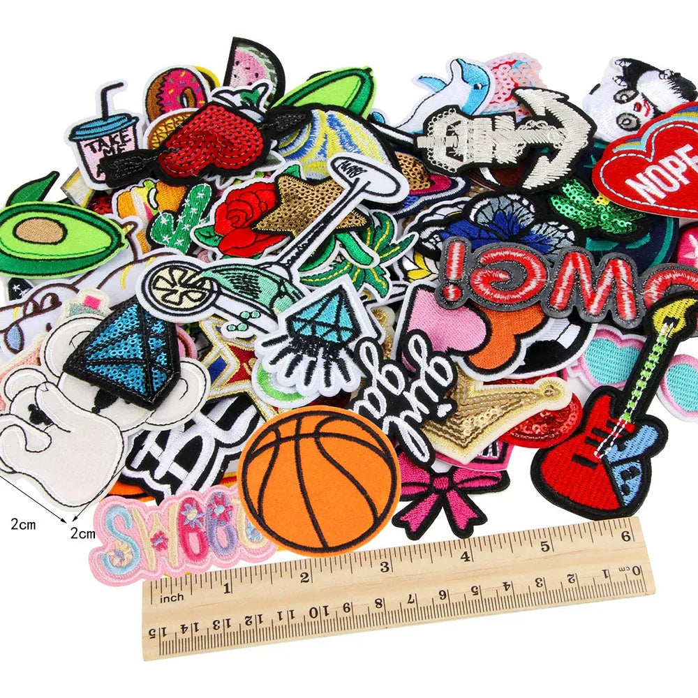 30Pcs Random Style Embroidery Iron On Patches For Clothing Repair