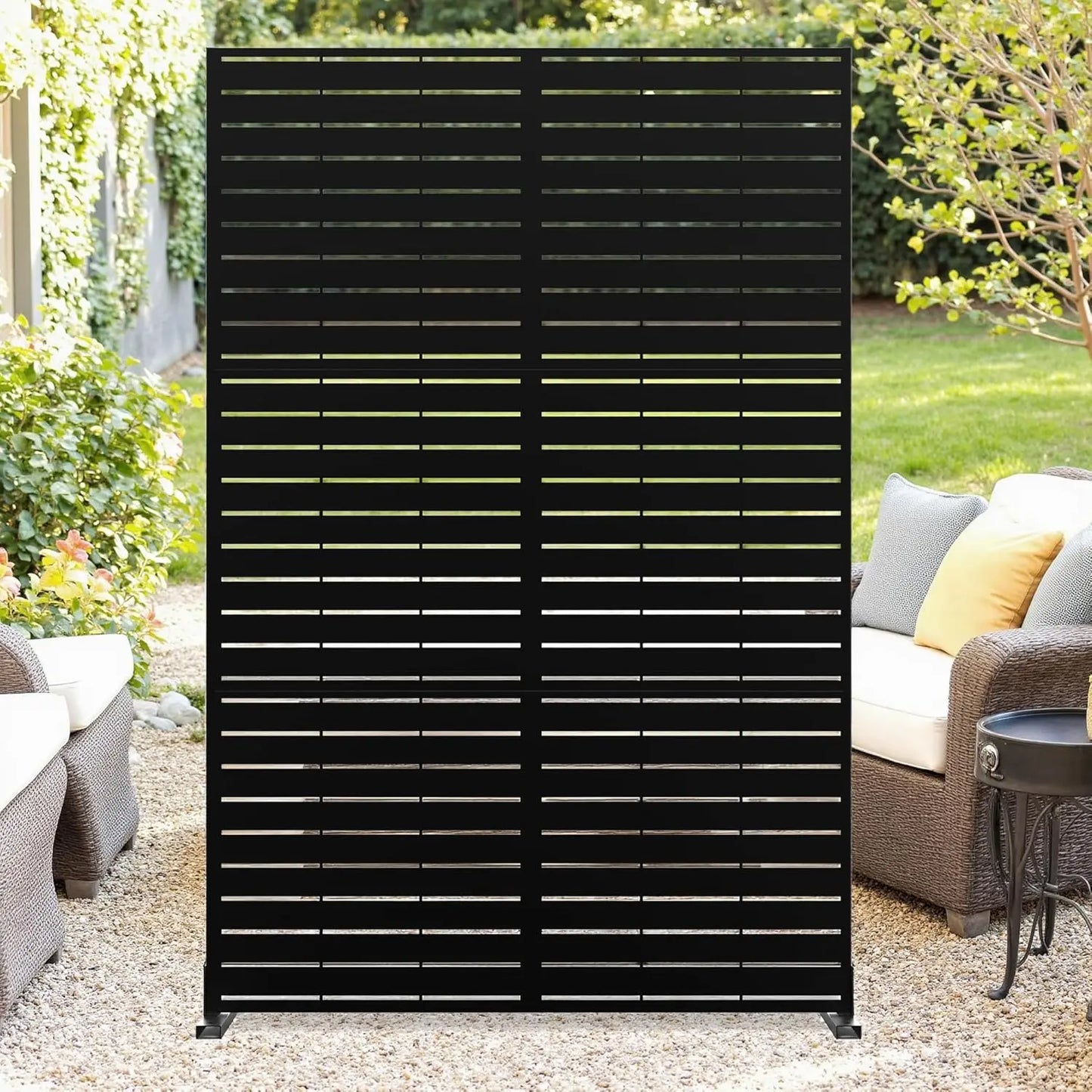 Twister CK Decorative Metal Garden Privacy Screen With Stand