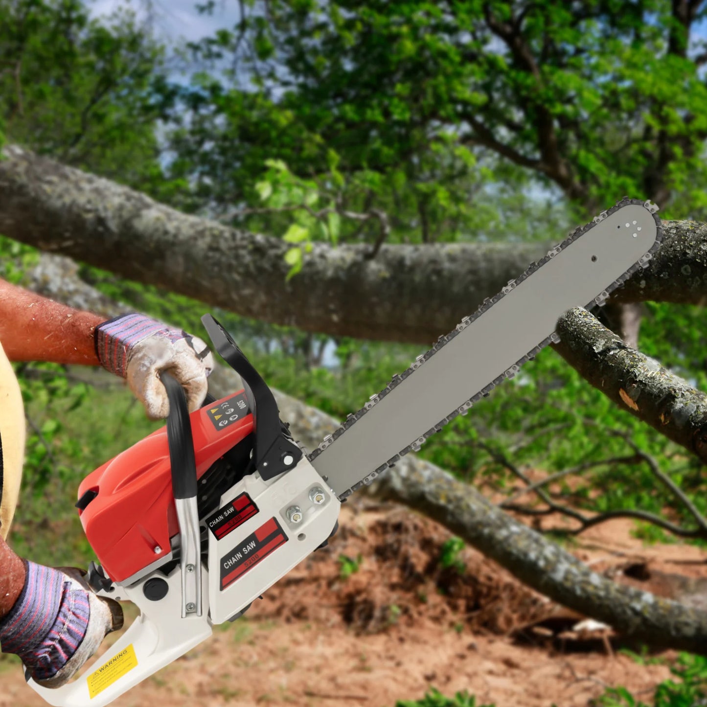 Heavy Duty Gasoline Chainsaw For Professional Tree Removal Jobs