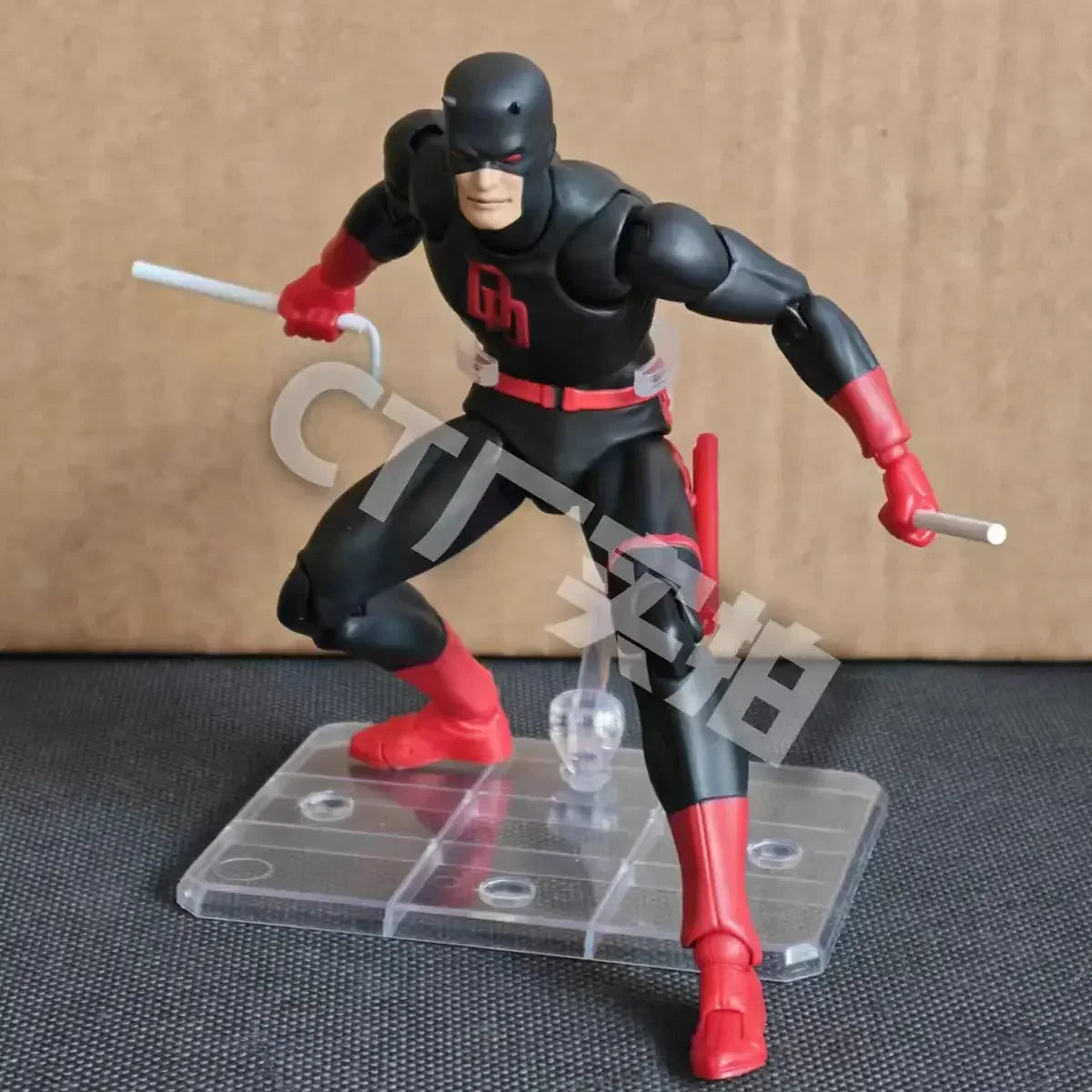 Hot Toys Mafex 223 Daredevil Ultimate Action Figure Collector